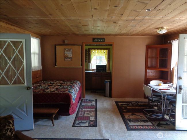 270 N Fork Rd, House other with 1 bedrooms, 1 bathrooms and 2 parking in Conconully WA | Image 5