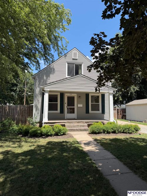 720 W 10th St, Wahoo, NE, 68066-1101 | Card Image