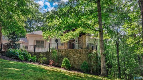 1631 Burk Dr Nw, Fort Payne, AL, 35967-8342 | Card Image