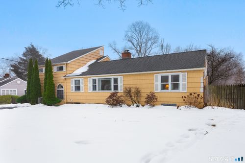 249 Wheeler Park Ave, Fairfield, CT, 06825-1180 | Card Image