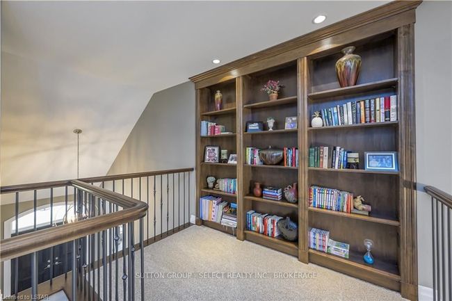 421 Bradwell Chase, House other with 4 bedrooms, 0 bathrooms and 6 parking in London ON | Image 37