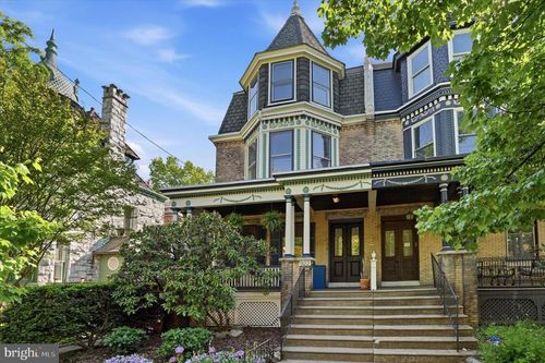 922 S 48th St, PHILADELPHIA, PA, 19143-3527 | Card Image