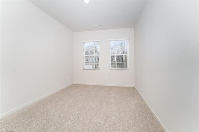 5901 Crossview Dr, House other with 3 bedrooms, 3 bathrooms and null parking in Kernersville NC | Image 18