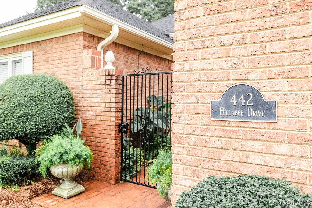 Hillabee Dr, Montgomery, AL 36117
