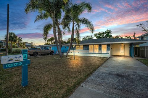 306 12th Ave, Indian Rocks Beach, FL, 33785-2800 | Card Image
