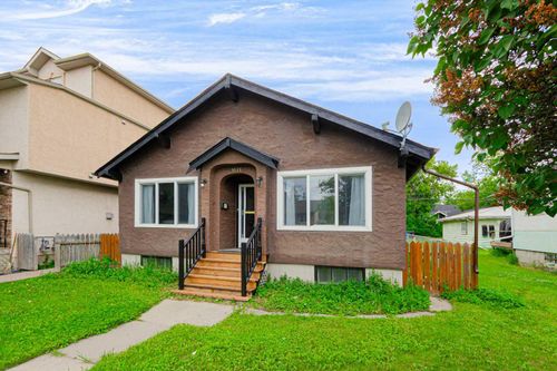 1621 4 St Nw, Calgary, AB, T2M2Z1 | Card Image
