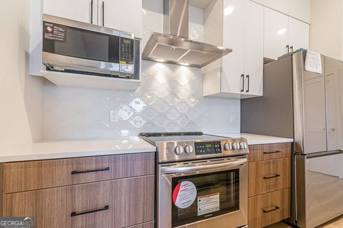 apt-601-112 Rogers St Ne, Atlanta, GA, 30317-2162 | Card Image