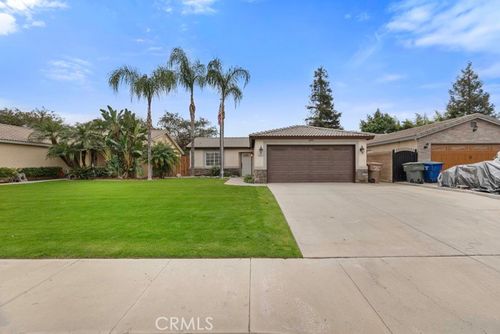 333 Tanner Michael Dr, Bakersfield, CA, 93308-7810 | Card Image