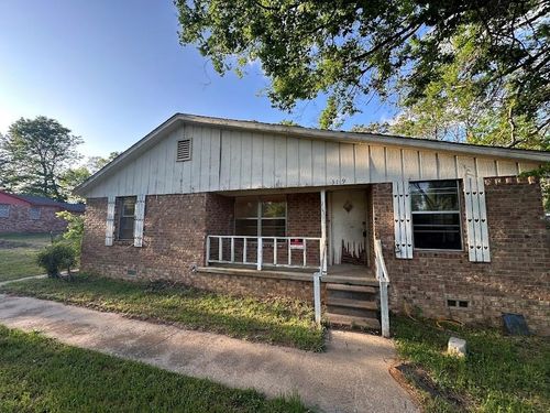2319 Luther St, Tyler, TX, 75701-0951 | Card Image