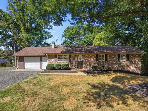 406 Benjamin Rd, Madison, NC, 27025-2235 | Card Image