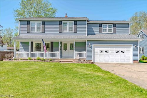 4154 Shelley Dr, North Olmsted, OH, 44070-1948 | Card Image