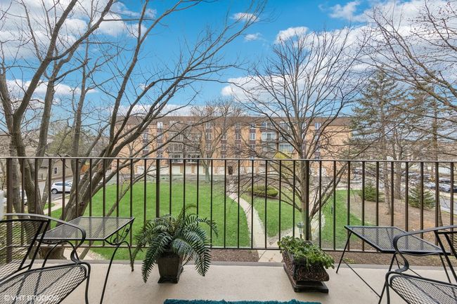 APT-3D - 445 N Park Blvd, Condo with 2 bedrooms, 2 bathrooms and 1 parking in Glen Ellyn IL | Image 16
