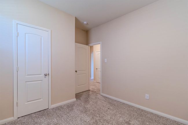 View of unfurnished bedroom | Image 20
