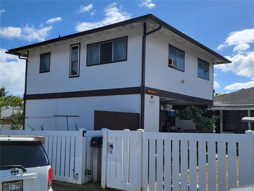 4584 Ahuli Pl, Honolulu, HI, 96816-5001 | Card Image
