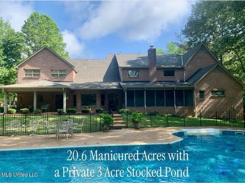 12965 Whispering Pines Dr, Olive Branch, MS, 38654-5991 | Card Image