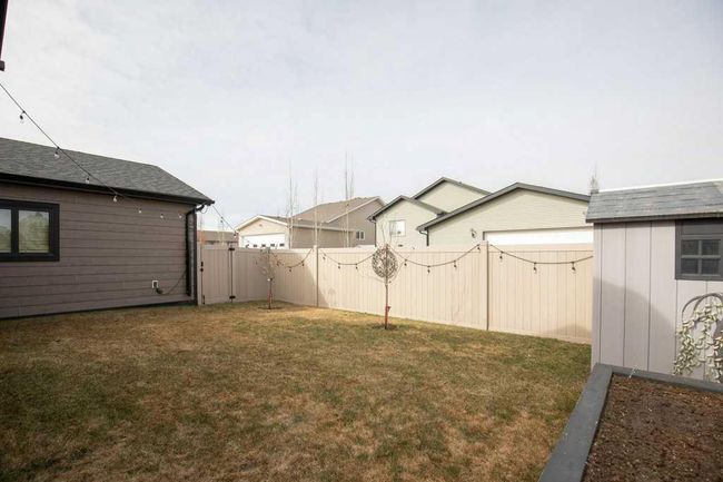 131 Cedar Square, House other with 5 bedrooms, 4 bathrooms and 7 parking in Blackfalds AB | Image 7
