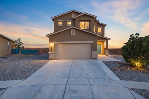 27 Hermanos Loop, Los Lunas, NM, 87031-8049 | Card Image