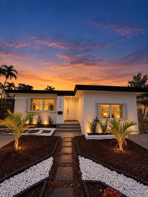 2610 Pierce St, Hollywood, FL, 33020-3838 | Card Image