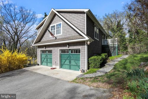 6520 &amp; 6516 Dam Number 4 Road, SHARPSBURG, MD, 21782 | Card Image