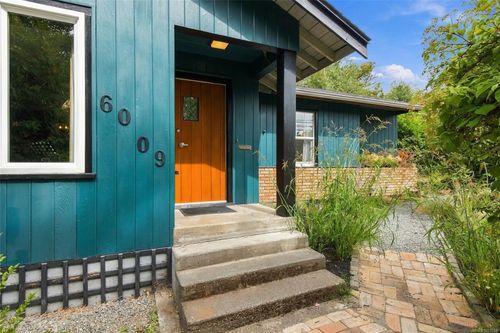 6009 River Rd, Port Alberni, BC, V9Y6Z8 | Card Image