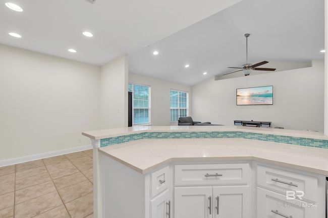 Kitchen | Image 23