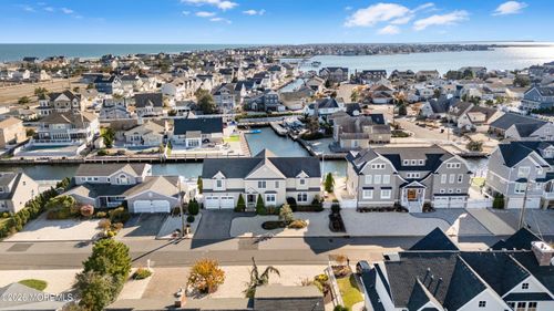 311 Brigantine Ln, Mantoloking, NJ, 08738-1031 | Card Image