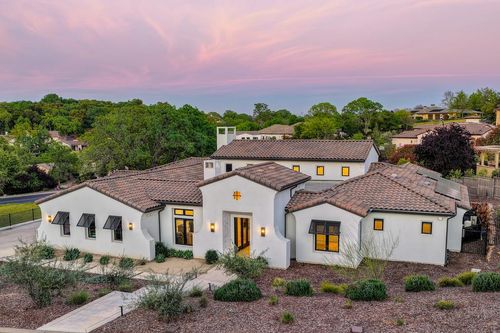 5021 Da Vinci Dr, El Dorado Hills, CA, 95762-5220 | Card Image