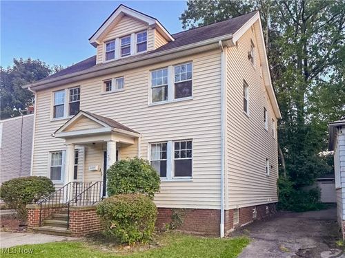 3320 Beechwood Ave, Cleveland Heights, OH, 44118-1833 | Card Image