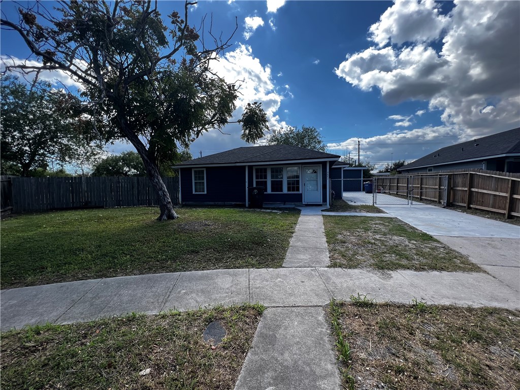 Franklin Dr, Corpus Christi, TX 78415
