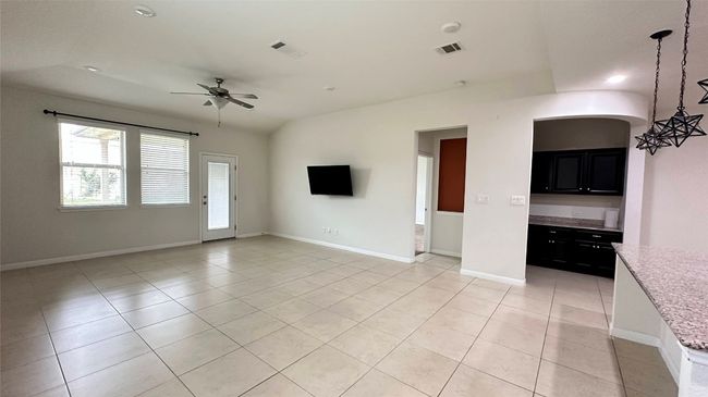 2132 Hat Bender Loop, House other with 4 bedrooms, 3 bathrooms and 2 parking in Round Rock TX | Image 8