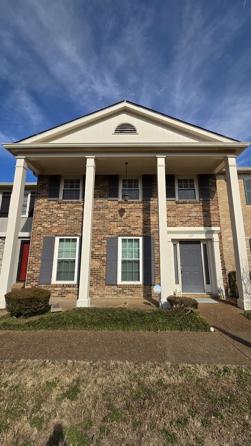 429 Plantation Ct, Nashville, TN, 37221-2545 | Card Image