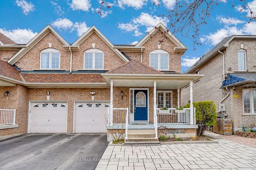 5 Vineland St, Unionville, ON, L3R5S4 | Card Image