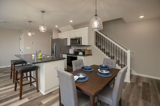 8-web-or-mls-08-Dining Room.jpg | Image 8