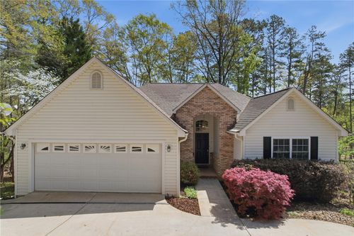 210 Elm Dr, Westminster, SC, 29693-6205 | Card Image