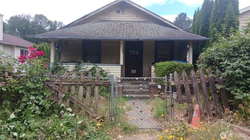 5605 25th Ave Sw, Seattle, WA, 98106-1433 | Card Image