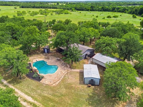 992 Fm 2210, Bridgeport, TX, 76426-4745 | Card Image