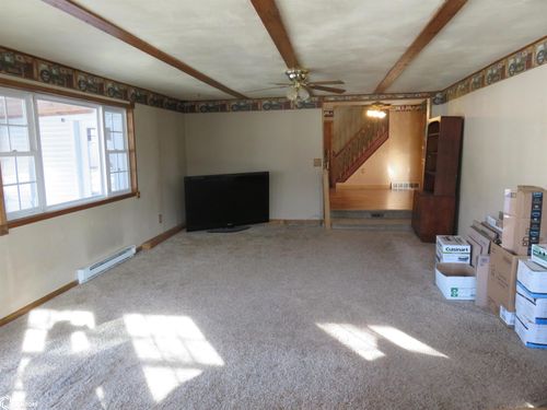 301 E Van Buren St, Mount Ayr, IA, 50854-1930 | Card Image