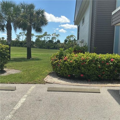 411-5730 Trailwinds Dr, FORT MYERS, FL, 33907-8330 | Card Image