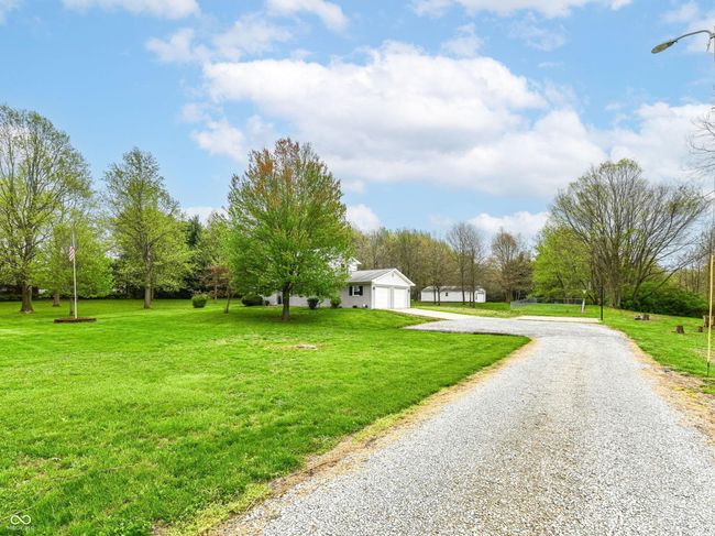 6113 N 250 E, House other with 4 bedrooms, 2 bathrooms and null parking in Greenfield IN | Image 4