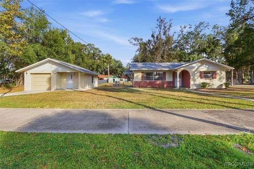 8463 W Aquaduct St, HOMOSASSA, FL, 34448-2723 | Card Image