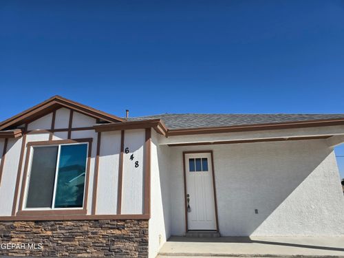 648 Danube Dr, Horizon City, TX, 79928-7418 | Card Image