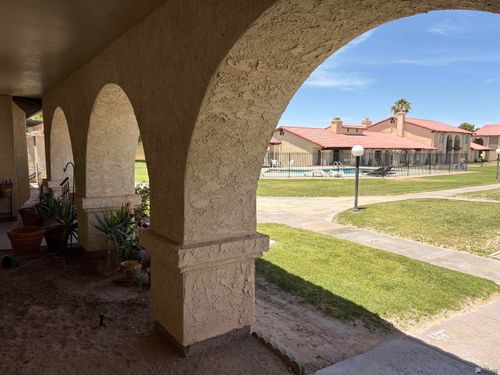 2155 S 14th Ave, Yuma, AZ, 85364-6247 | Card Image