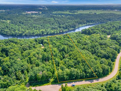 9 Sisters Farm Rd, Ladysmith, WI, 54848 | Card Image