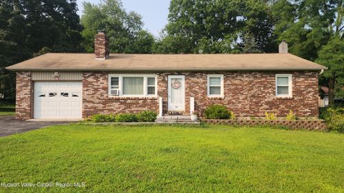 84 Orchard Dr, Leeds, NY, 12451-1406 | Card Image