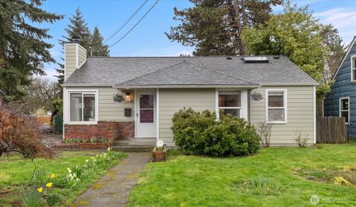 12845 7th Avenue S, Burien, WA, 98168 | Card Image