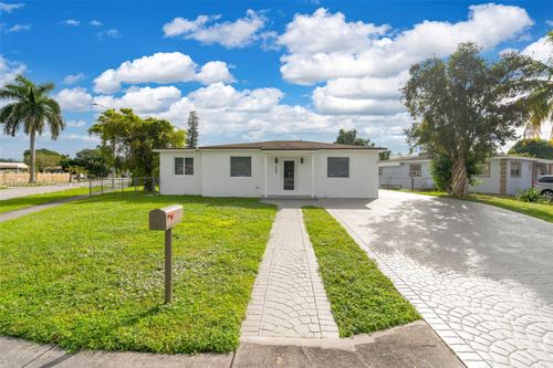 12845 Nw 17th Pl, Miami, FL, 33167-1505 | Card Image