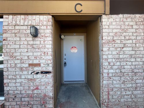 apt-c-2619 Ektom Dr, Austin, TX, 78745-2630 | Card Image