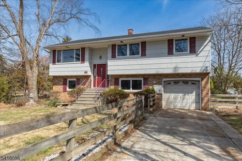 65 12th St, Somerset, NJ, 08873-1505 | Card Image