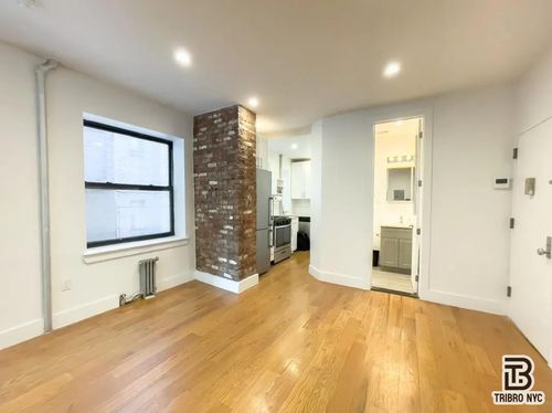 1a-115 Carlton Ave, Brooklyn, NY, 11205-2207 | Card Image