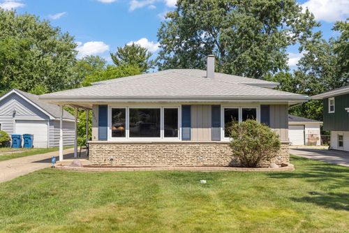 4401 Florence Ave, Downers Grove, IL, 60515-3128 | Card Image